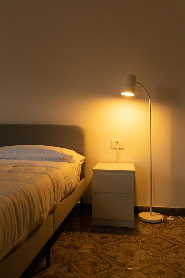 Nella'S Carlo III Apartment 나폴리 외부 사진