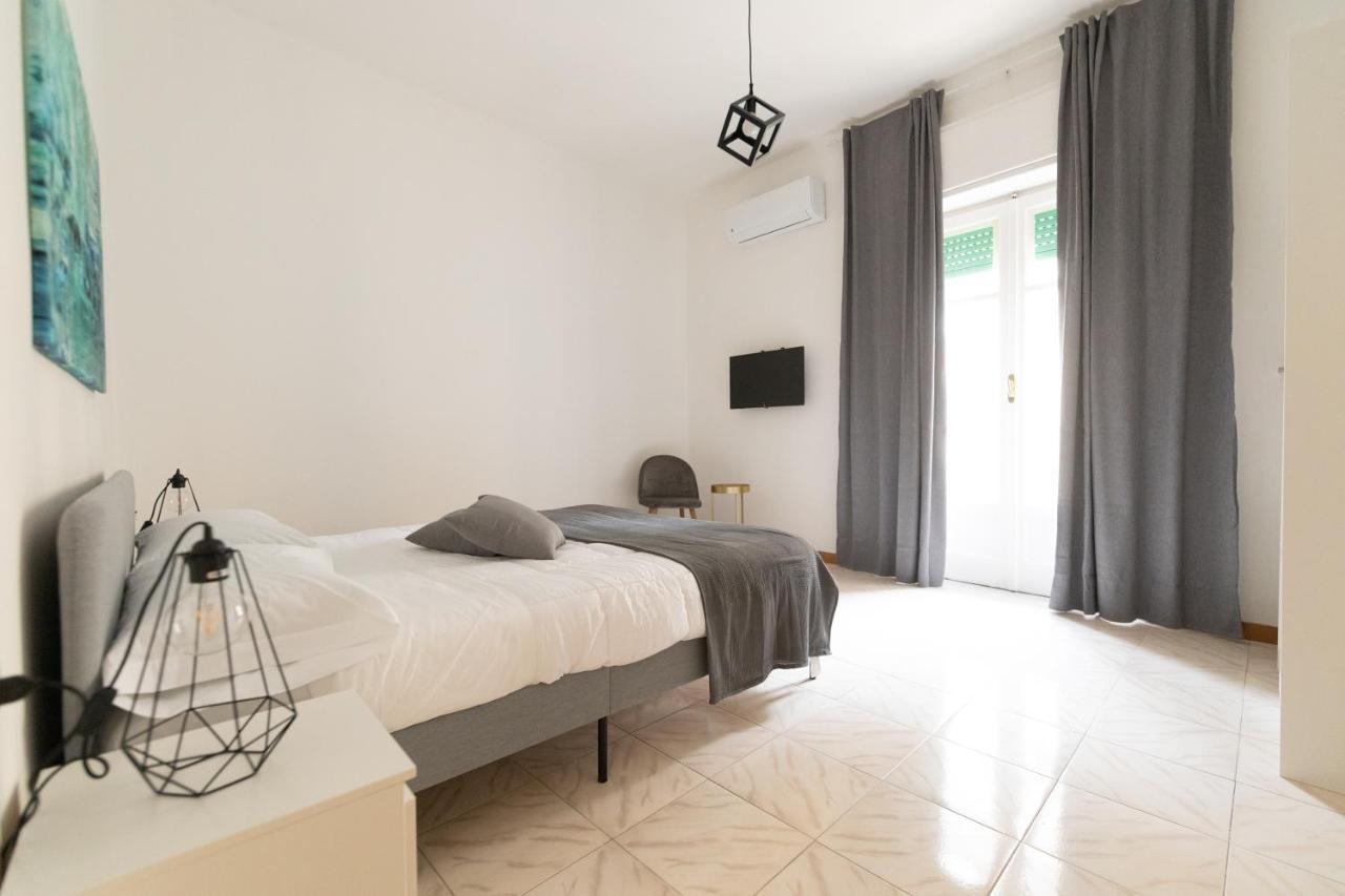 Nella'S Carlo III Apartment 나폴리 외부 사진